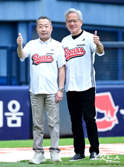 [포토] 박정원 구단주-젠슨 황 