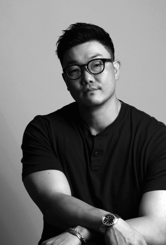 서현범 작가. 민음사 제공