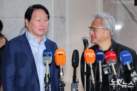 최태원, "엔비디아와 미래 AI 팩토리 협력"