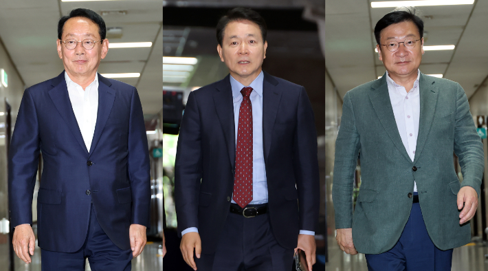 오는 9일로 예정된 국민의힘 차기 원내대표 선거에 출마하는 김도읍(왼쪽부터), 성일종, 정점식 의원이 7일 국회에서 송언석 원내대표를 만나기 위해 각각 입장하고 있다. 연합뉴스