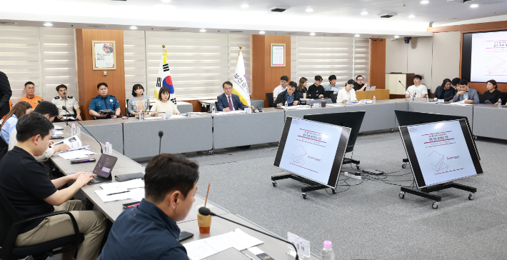 부산시가 BTS 공연을 앞두고 현안 점검회의를 개최했다. 부산시 제공