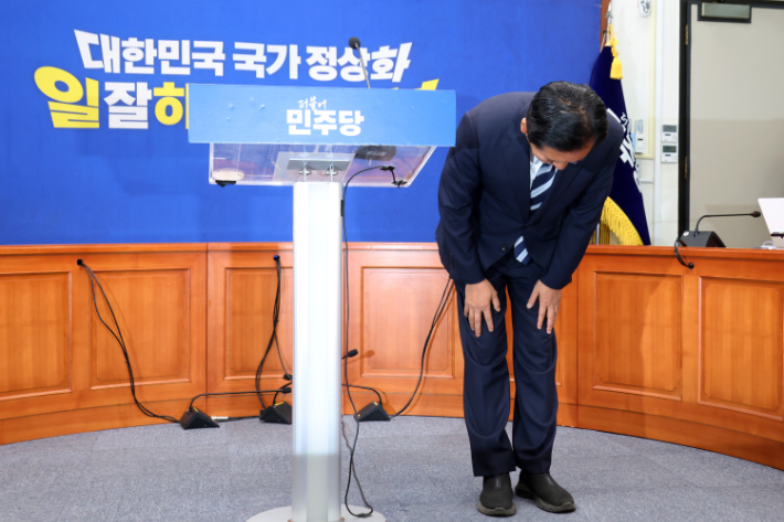 윤창원 기자
