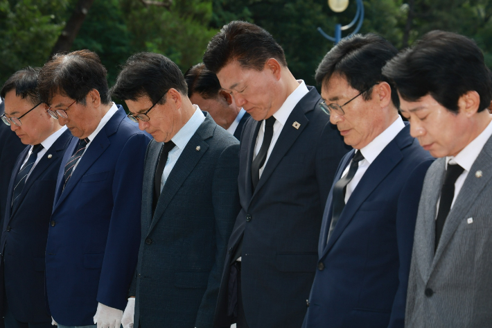신용한 당선인 제공