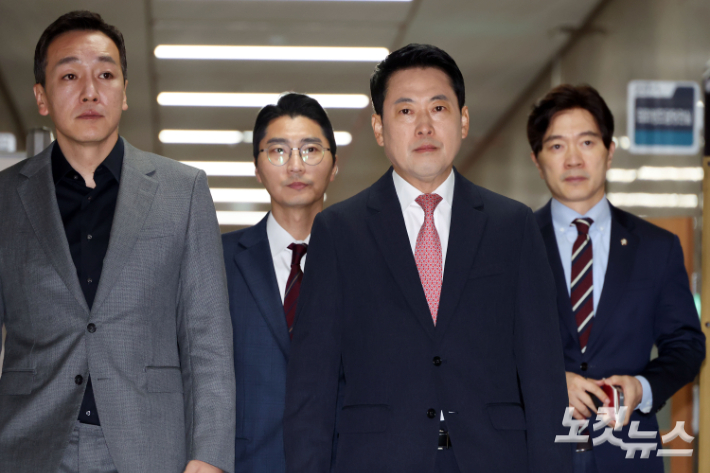 윤창원 기자