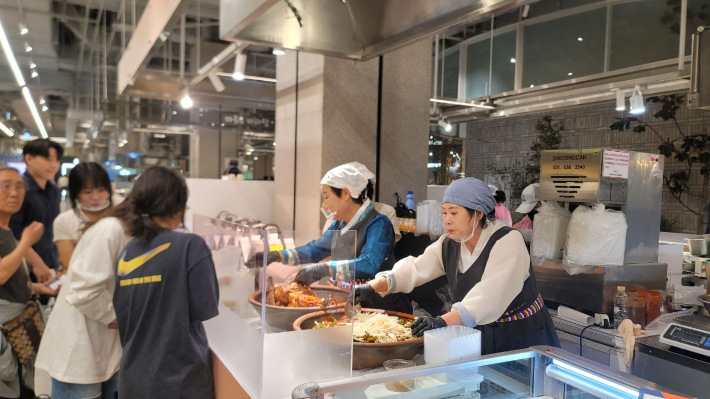 광주광역시는 오는 12일부터 18일까지 서울 여의도 더현대 서울에서 '광주김치 팝업스토어'를 운영한다. 광주시 제공
