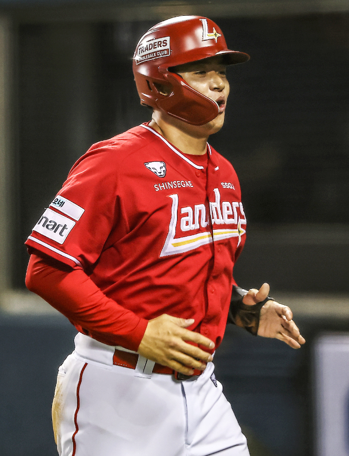 SSG 좌타 거포 김재환. SSG 랜더스 