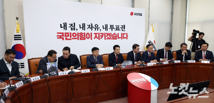 윤창원 기자