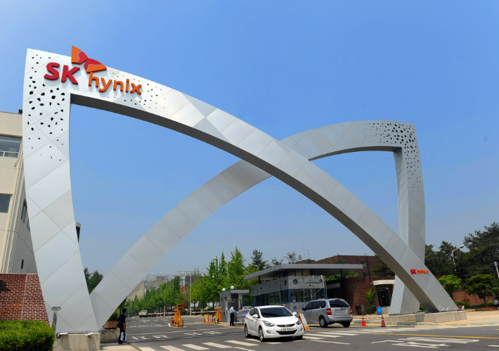 SK하이닉스 청주공장 잇단 사고…지역사회 불안