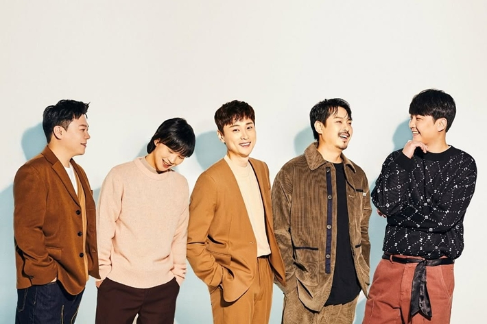 밴드 버즈. 버즈 공식 페이스북