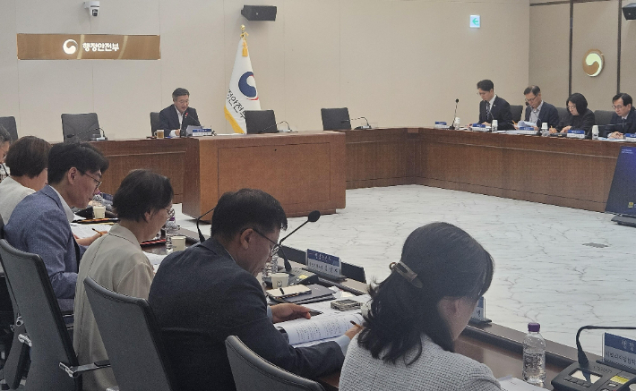광주시와 전라남도 관계 공무원이 참석한 가운데 15일 행정안전부 주재로 전남광주통합특별시 출범 준비 종합점검회의가 열렸다. 전라남도 제공