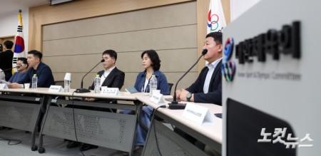 유승민 체육회장, 사무실 출입제한 관련 기자회견