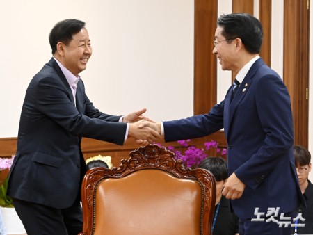 조정식 국회의장 예방한 구윤철 경제부총리