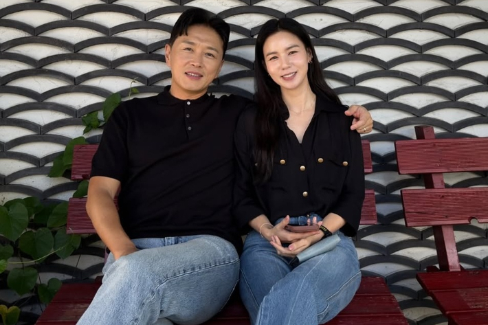 배우 진태현(왼쪽), 박시은 부부. 진태현 SNS 캡처