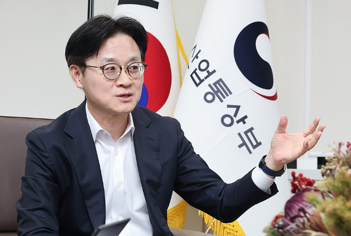 김정관 산업부 장관. 연합뉴스