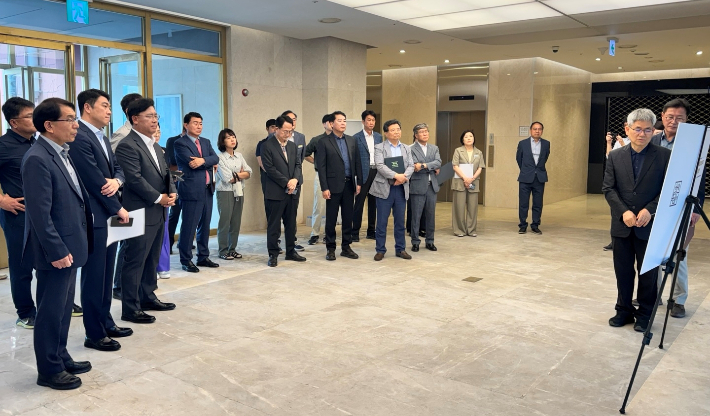 옛 롯데백화점 마산점 현장 점검. 경남도청 제공 