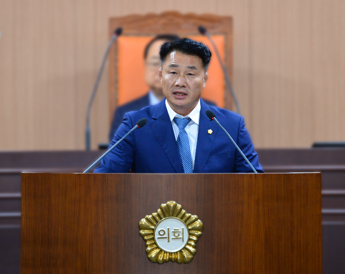 광주 북구의회 기대서 의원이 17일 오전 본회의에서 5분 자유발언을 진행하고 있다. 광주 북구의회 제공