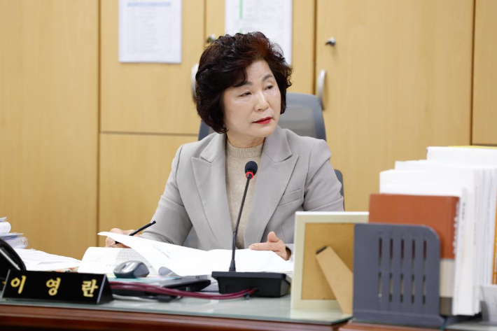 이영란 순천시의원. 순천시의회 제공 
