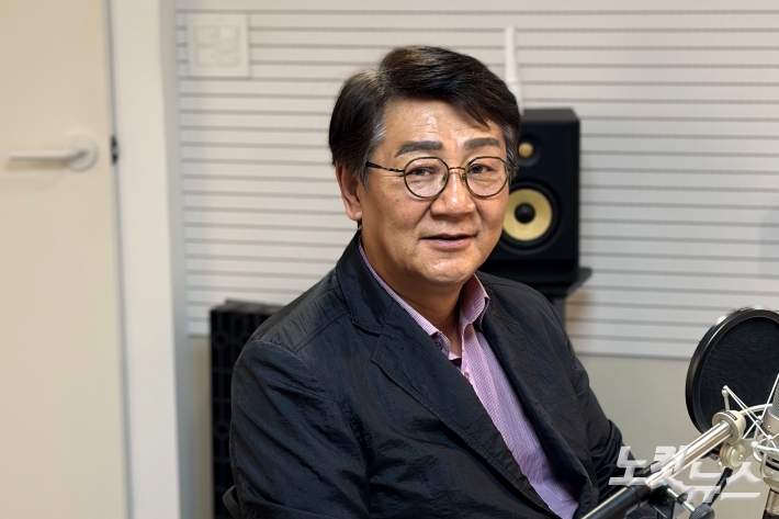 심현구 제주기독교순례길연구회장. 박혜진 아나운서