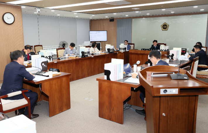 제368회 제2차 보건복지환경위원회. 충남도의회 제공
