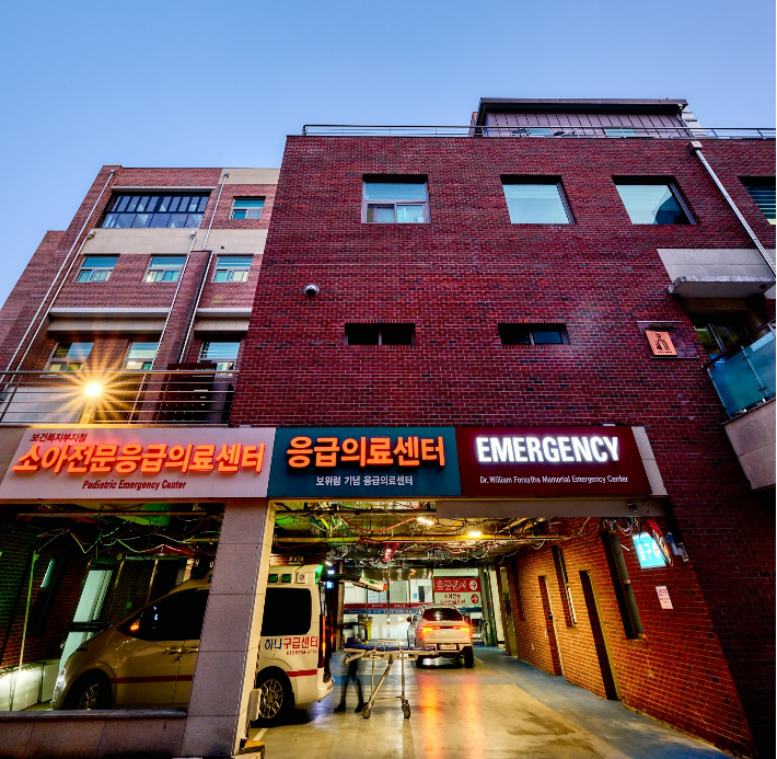진안 맨홀 질식 사고 환자들이 치료를 받고 있는 전주 예수병원 응급의료센터. 예수병원 제공