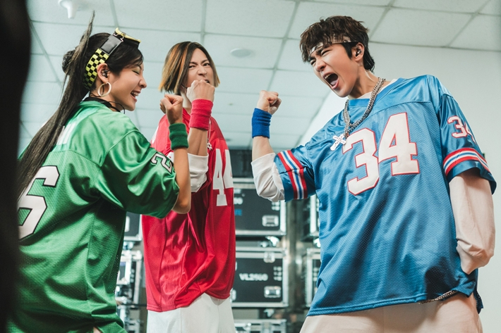 지난 3일 개봉한 영화 '와일드 씽'의 주인공 트라이앵글. 왼쪽부터 변도미 역 박지현, 황현우 역 강동원, 구상구 역 엄태구. 롯데엔터테인먼트 제공