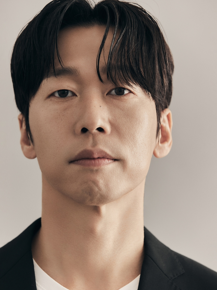 배우 윤병희. 눈컴퍼니 제공