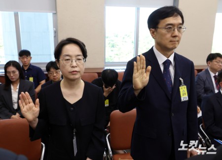 투표용지 부족 사태 국조특위 출석한 민소영-오민석
