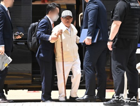 이만희 영장심사 출석
