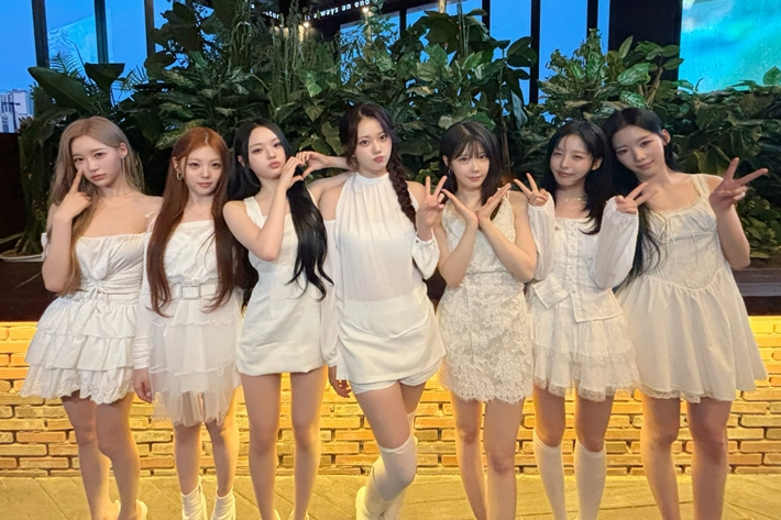 지난 23일 미니 4집 '리:부트(RE:BOOT) [눈물 이후]'로 컴백한 그룹 클라씨. 클라씨 공식 트위터