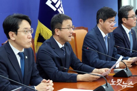 발언하는 한병도 당대표 직무대행 겸 원내대표