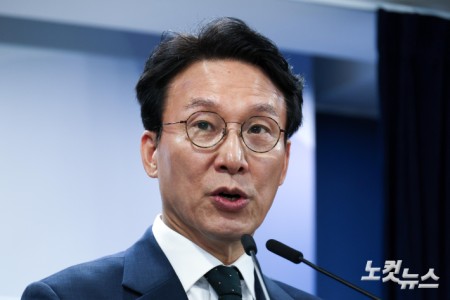 김민석 총리, "보완수사권 폐지 정부 입장 최종 정리"