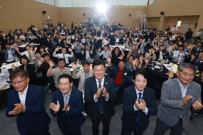 충북 대전환 인수위원회 제공