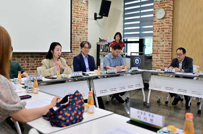 전북 순창군은 30일 청년문화센터에서 농림축산식품부 농어촌기본소득추진단과 함께 농어촌 기본소득 시범사업 현장 간담회를 개최했다. 순창군 제공