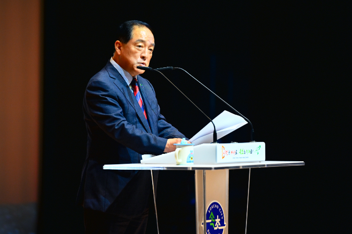 1일 오전 취임사를 하고 있는 이병선 속초시장. 속초시 제공