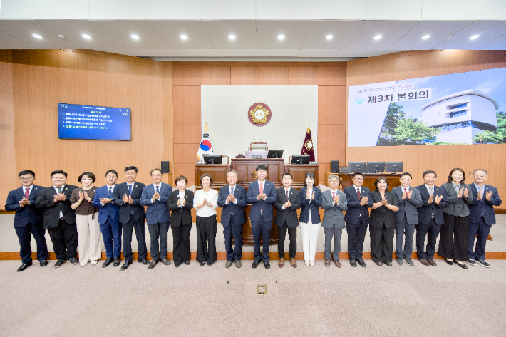 제13대 강릉시의회. 시의회 제공