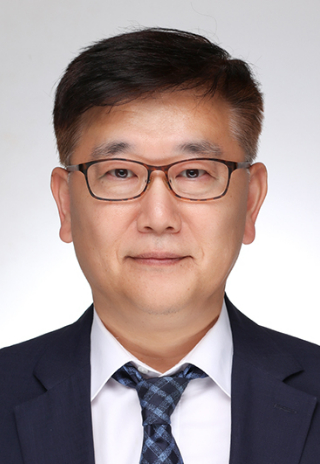 김진형 충주부시장. 충주시 제공