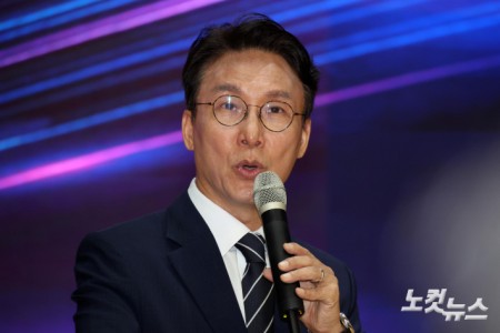 김민석 전 총리, 당대표 출마 선언