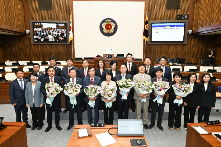 제9대 울산시의회 의원들. 울산시의회 제공