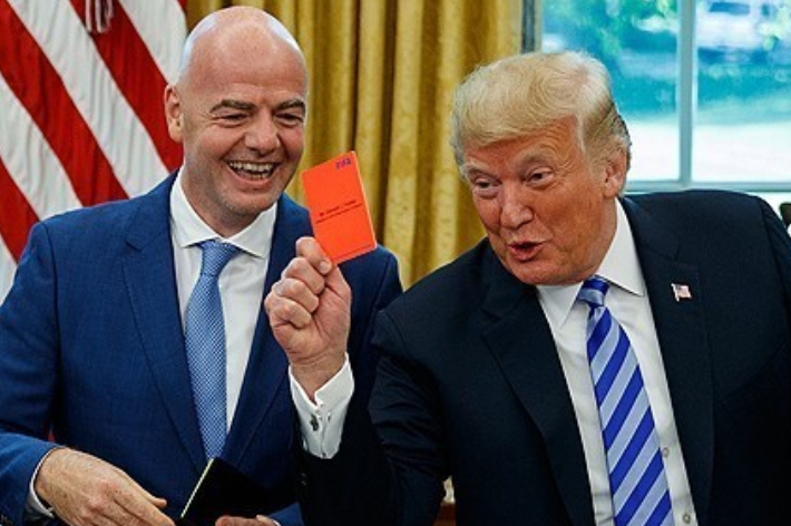 FIFA 인판티노 회장(왼쪽)과 미국 트럼프 대통령. 연합뉴스 
