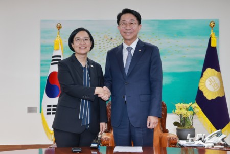 한성숙 총리 만난 조정식 국회의장