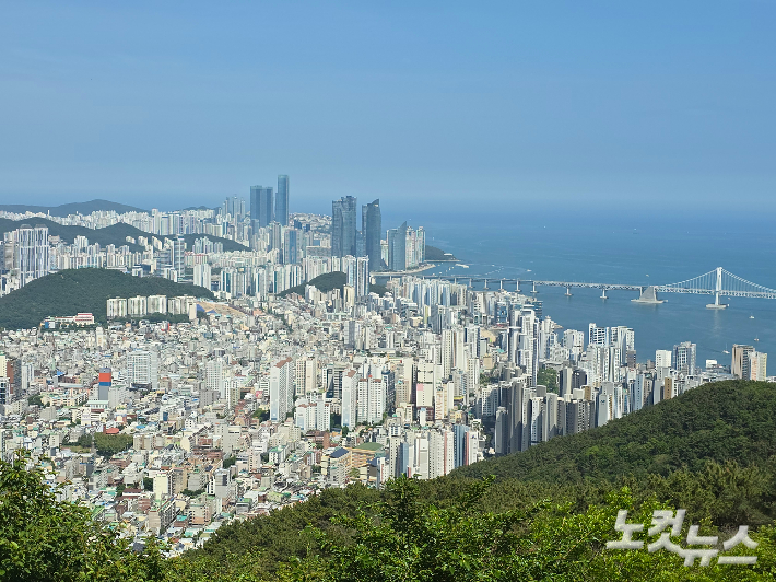 부산 도심. 송호재 기자