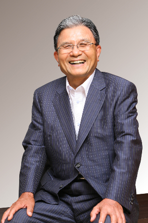 강병중 넥센그룹 회장. 넥센타이어 제공