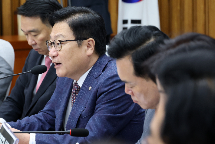  국민의힘 정점식 원내대표가 10일 국회에서 열린 원내대책회의에서 발언하고 있다. 연합뉴스