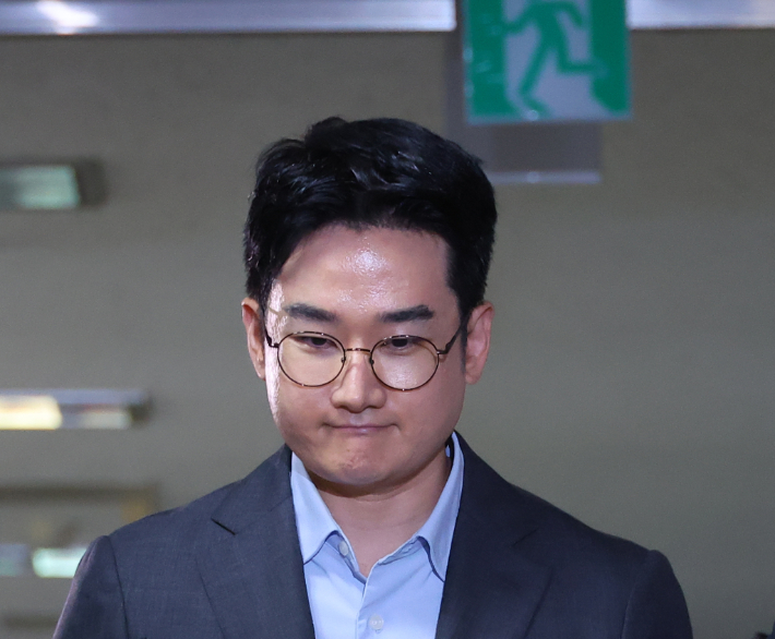 범보수 내전 부른 정이한…