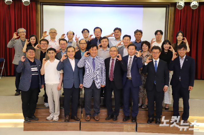 한국CBMC 경북연합회, 대구연합회 합동 월례회 후 단체사진. 김일현 기자