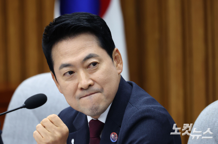 이재오 "장동혁, 의원도 그만둬라…징계는 무슨 징계?"[한판승부]