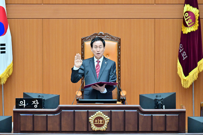 강무길 부산시의회 의장 "민생은 협치, 업적 지우기는 강력 견제"[영상]