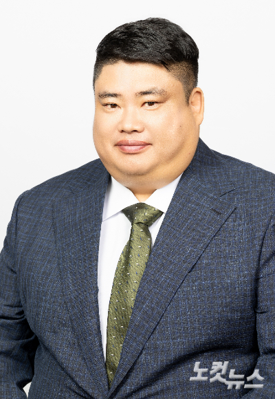 "위성곤 제주지사 기후공약 '돌고래 보호' 빠져"