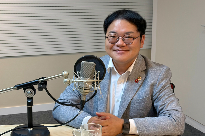 김태현 제주도의회 의원.  박혜진 아나운서