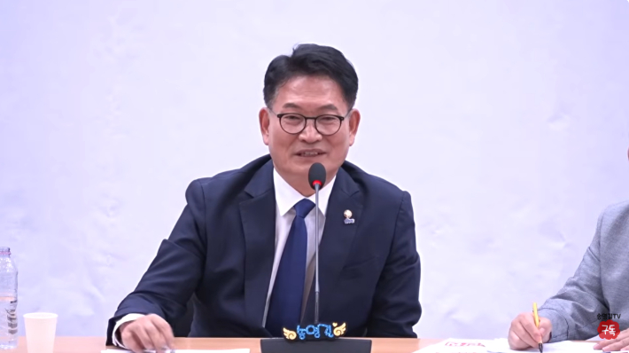 유튜브 'CBS 질문하는 기자' 캡처
